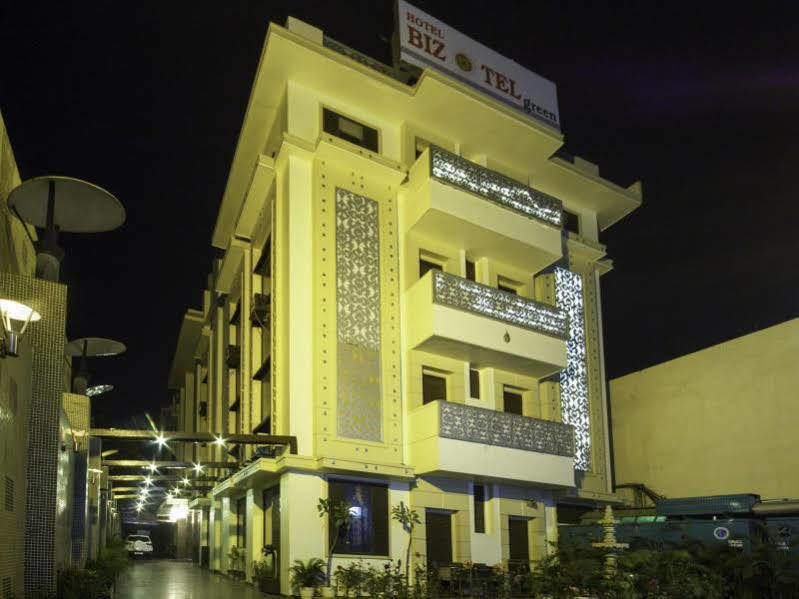 Hotel Bizzotel Gurgaon Exterior foto